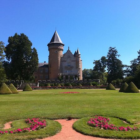 Chateau De Busset 외부 사진