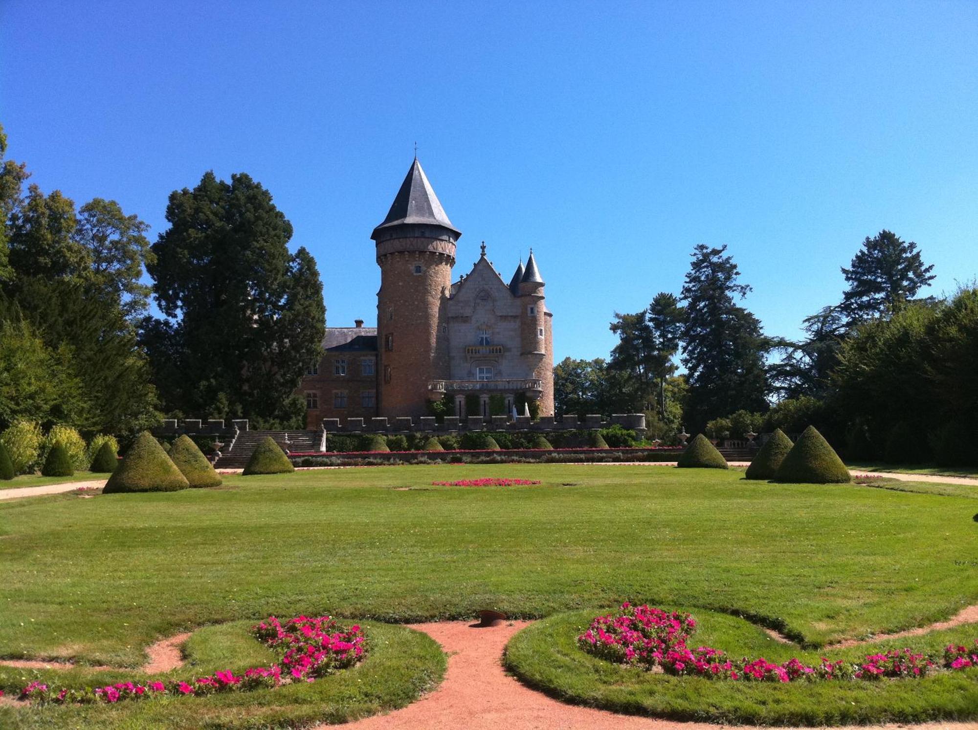 Chateau De Busset 외부 사진